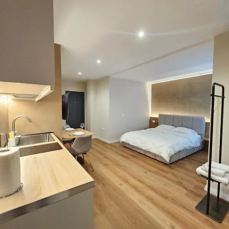 Appartement Jacuzzi Center Tirana