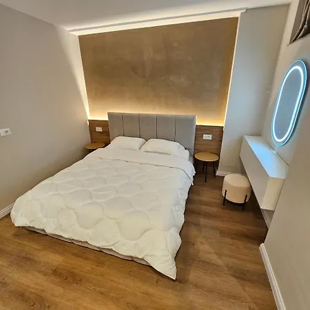 Jacuzzi Center Appartement Tirana